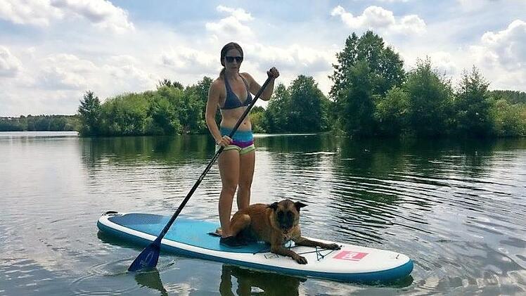 Stand-up-Paddeln mit Hund geh&ouml;rt am Sonntag zum Programm. Foto: p