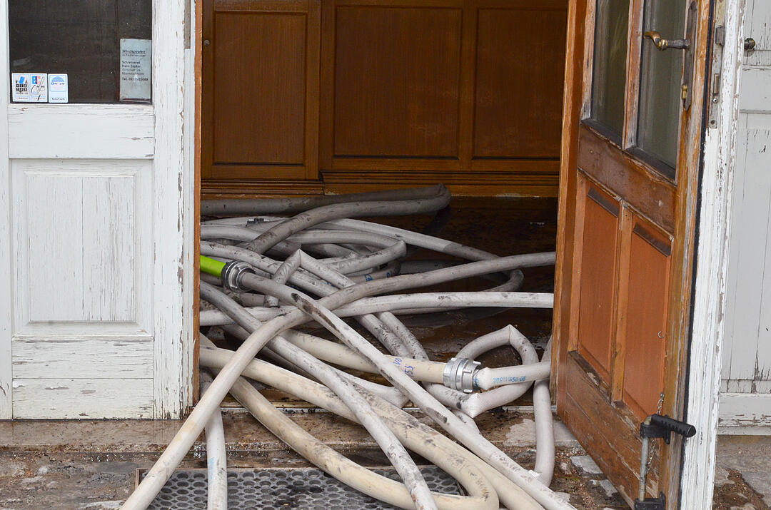 Feuer in der Hallburg