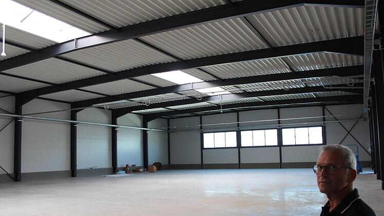 Diese neue Halle ist für mehr und weniger wertvolle Autos reserviert.  Foto: Andreas Dorsch