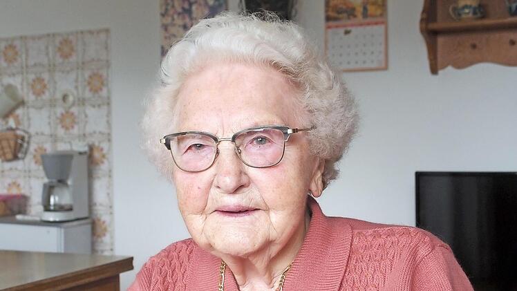 Erna Schaub feiert am 1. November 2020 ihren 100. Geburtstag. Foto: Klaus Werner