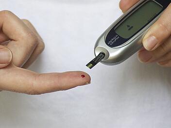 Deutlich mehr Kinder an Diabetes Typ 1 erkrankt - löst Corona die Autoimmunkrankheit aus?