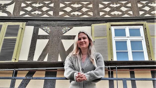 Chefin Roxana Panga (25) bietet in ihrem neuen Ristorante Rossana am Marktplatz italienische Speisen und Desserts. Foto: Sigismund von Dobsch&uuml;tz