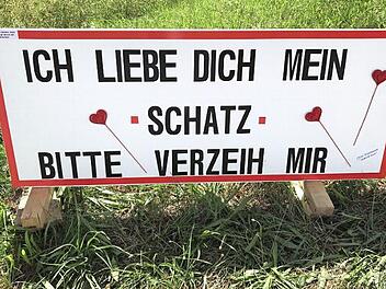 Ob die Angebetete sich umstimmen lässt? Foto: privat
