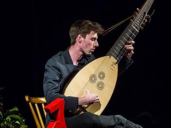 Elias Conrad gastierte im Elsicher Dorfhaus.Foto: Jochen Berger