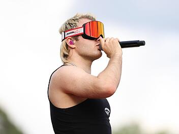 Der Rapper Ski Aggu hat auf Instagram verk&uuml;ndet, sich eine Auszeit zu nehmen.