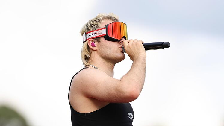 Der Rapper Ski Aggu hat auf Instagram verk&uuml;ndet, sich eine Auszeit zu nehmen.