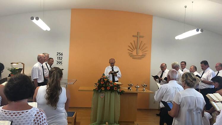 Gottesdienst im Gemeindehaus in Gaustadt Foto: p