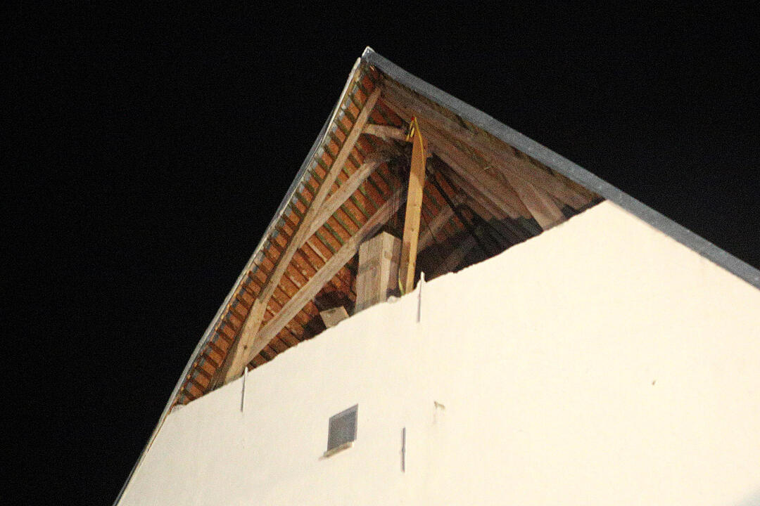 "Absoluter Horror": Downburst fordert Todesopfer und sorgt für Schneise der Verwüstung