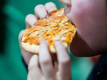 Pizza vom Vortag kann gef&auml;hrlich sein