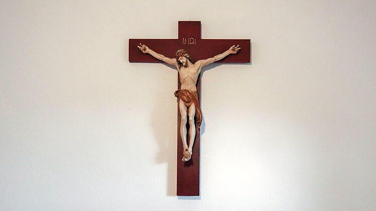 Das christliche Kreuz: Zeichen der Religion oder Zeichen der abendländischen Kultur? Foto: Jan Woitas/dpa
