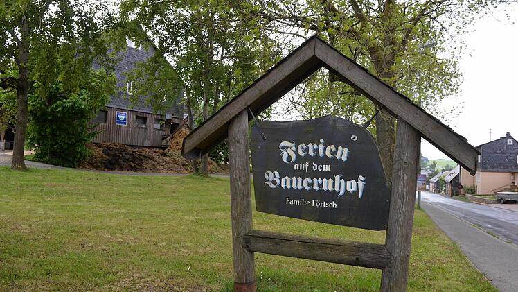 Die Familie Förtsch bietet Ferien auf dem Bauernhof in Reichenbach.  Foto: Ronald Rinklef