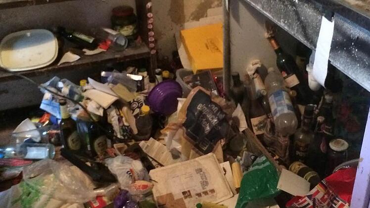 Viele Zimmer waren richtig vollgemüllt