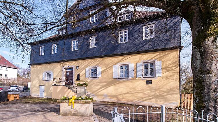 Das Herzstück des Dorfes muss wohl verkauft werden.