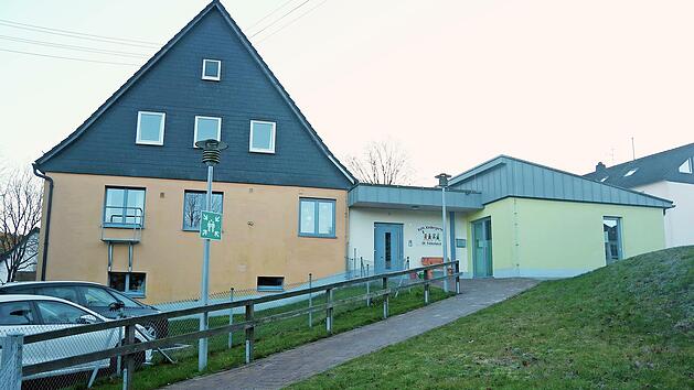 Der Gemeinde Steinbach am Wald liegen nun die Förderzusagen für die beiden Kitas in Windheim (im Bild) und in Buchbach vor, nachdem bis dato „lediglich“ der vorzeitige Maßnahmenbeginn genehmigt worden war.