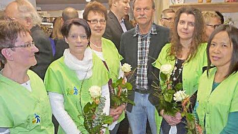 Das Verkaufsteam mit Vorstandsvorsitzendem Wolfgang Rieger (Mitte).