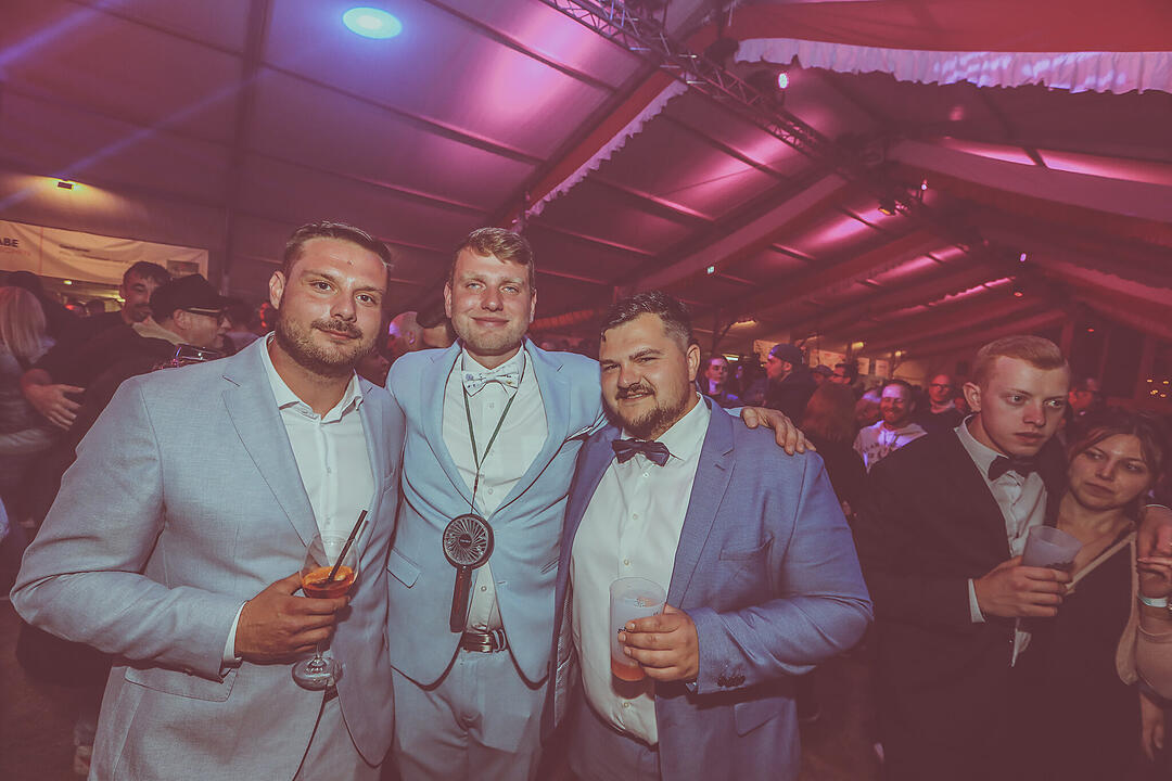 Mit Donny Vox & die Space Brothers, DJ Matze & Franky