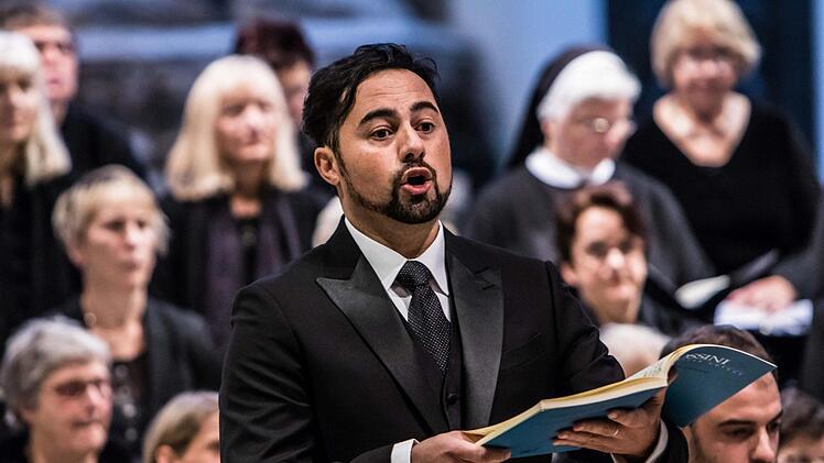 Die "Petite Messe solennelle" von Gioacchino Rossini erlebte eine eindringliche Aufführung in der Coburger Morizkirche.Foto: Jochen Berger