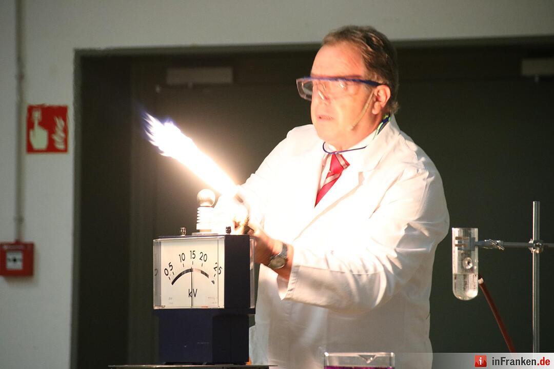 Vortrag Brände und Explosionen an der Uni Bayreuth