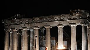 Vor Olympischen Winterspielen 2026 - Olympisches Feuer