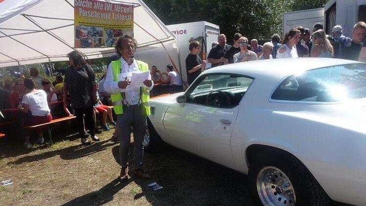 Auf dem Oldtimertreffen in Aufse&szlig; Foto: Horst Kr&auml;mer