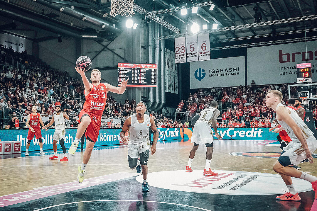 Impressionen vom Pokalachtelfinale