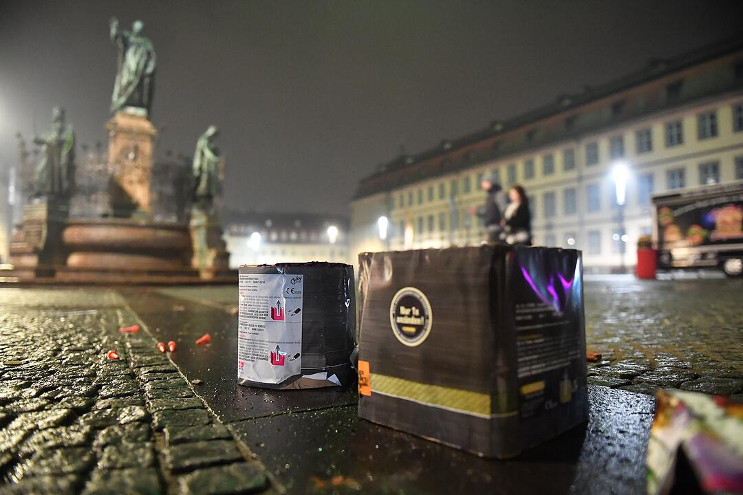 Impressionen von der Silvesternacht: So feierte Bamberg den Jahreswechsel