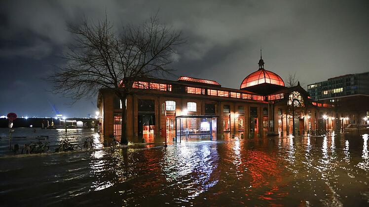 Sturmflut in Hamburg