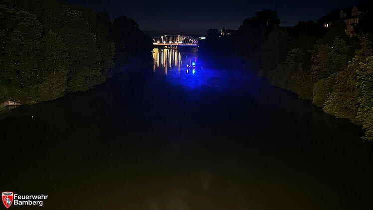 Einsatz auf Main-Donau-Kanal in Bamberg - "Gefahr f&uuml;r Schifffahrt"