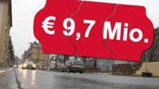 Bewertet wurden auch sämtliche städtischen Straßen, Wege und Plätze, auch wenn sich die Stadträte natürlich einig waren, dass nichts davon veräußerbar ist. Das Bild zeigt die neu gebaute Maxstraße mit Amtsgerichtskreuzung. Alle Straßen zusammen sind in der Eröffnungsbilanz mit 9,7 Millionen Euro bewertet.