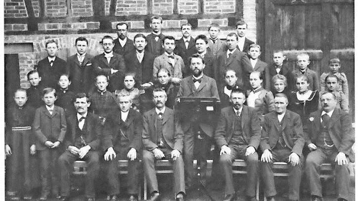 Der Gesangverein im Jahre 1899 Foto: K.- H. Hofmann/Repro