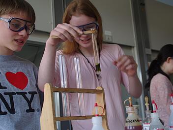 Der moderne Chemie-Übungsraum bietet viele Möglichkeiten. Foto: Marco Meißner