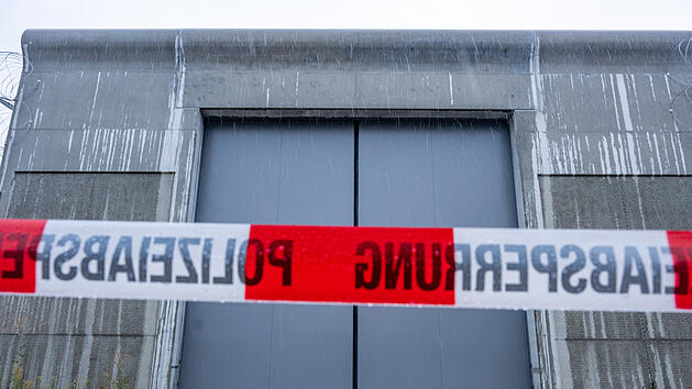 Vier Straftäter aus dem Bezirkskrankenhaus Straubing geflohen