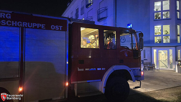 Bamberg: Nachbar rettet Frau aus Wohnung - und nennt Verhalten anderer "erschreckend"
