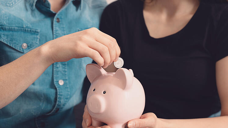 Geld, Sparen, Sparschwein, Finanzen