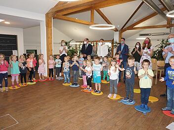 Mit einer Segensfeier wurden die neuen Räume des Kindergartens Oberleichtersbach jetzt offiziell in Betrieb genommen.