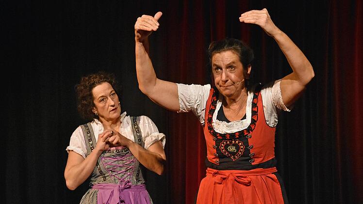 Birgit Süß & Heidi Friedrich  (von links) Ulrike Langer
