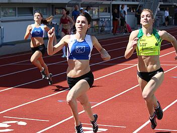 Lina Ende von der LG Forchheim wurde Dritte über die 100-Meter-Distanz bei den Damen.  Fotos: privat
