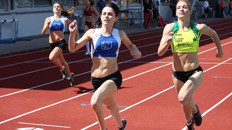 Lina Ende von der LG Forchheim wurde Dritte über die 100-Meter-Distanz bei den Damen.  Fotos: privat