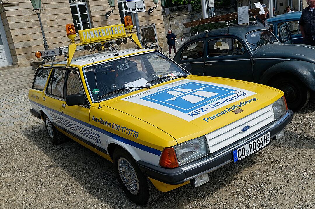 Über 500 Autos zogen Besucher aus nah und fern an