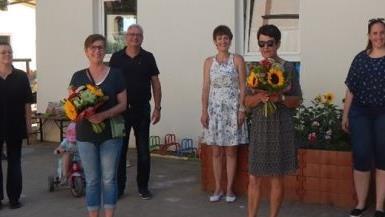 Bei der Abschiedsfeier: Sigrid Albrecht (Leitung Oberthulba), Ilse Hartmann, J&uuml;rgen Weigand, Nicole G&uuml;ndling (Leitung Hassenbach), Gabi Pentenrieder und Anna Herterich (Elternbeirat).  Foto: Tanja Iff