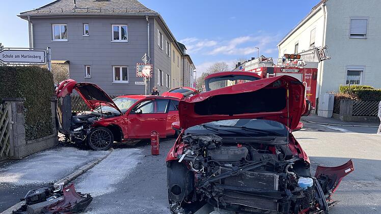 Vorfahrt missachtet! Verkehrsunfall in Naila
