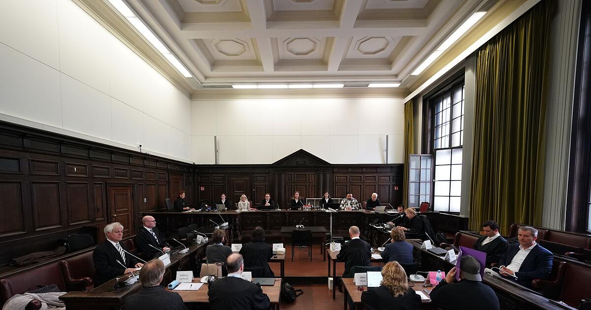 Zeuge-Ich-sollte-Negatives-ber-Blocks-Ex-Mann-finden