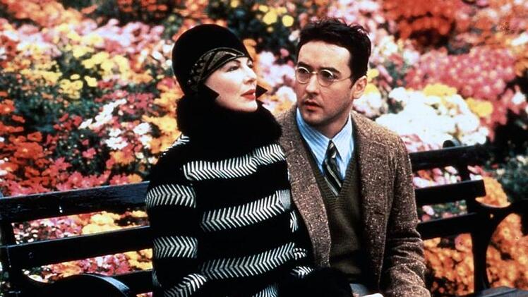 Woody Allen holte Cusack f&uuml;r die Oscar-pr&auml;mierte Gangsterkom&ouml;die "Bullets Over Broadway" (1994) vor die Kamera. Der Film leitete nach einigen ruhigeren Jahren eine neue Erfolgsphase ein.