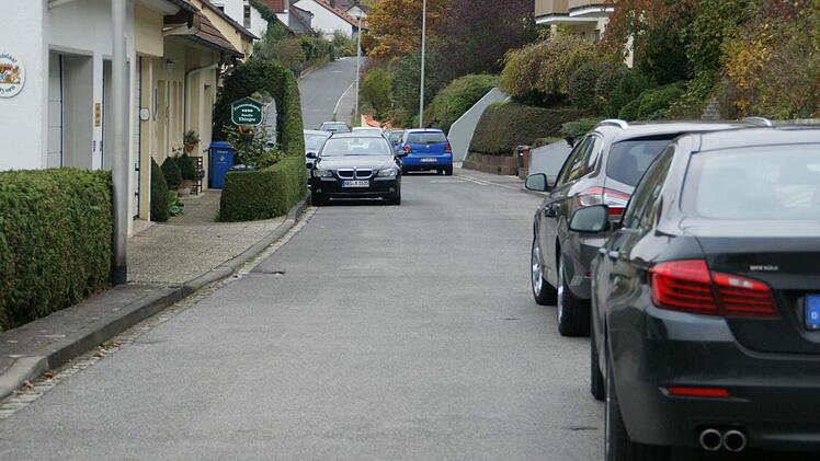 Mit der Parksituation befasste sich der Eltmanner Bauausschuss in der Balthasar-Neumann-Straße.