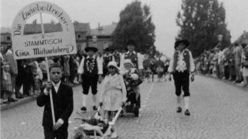 Der Festzug 1965 Foto: Archiv Bürgerverein 4. Distrikt