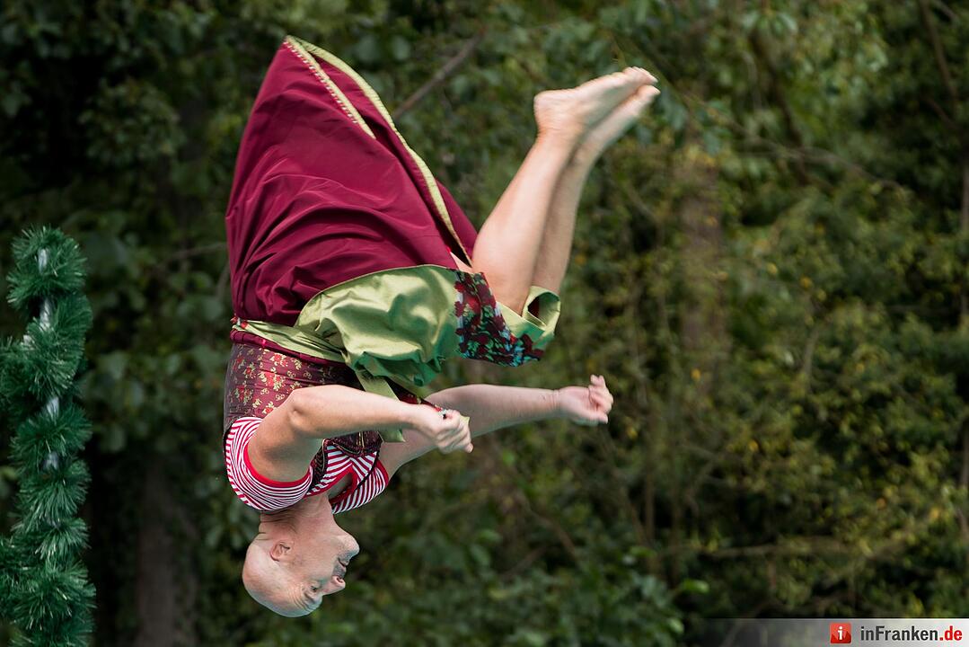 Dirndl-Flug Weltmeisterschaft