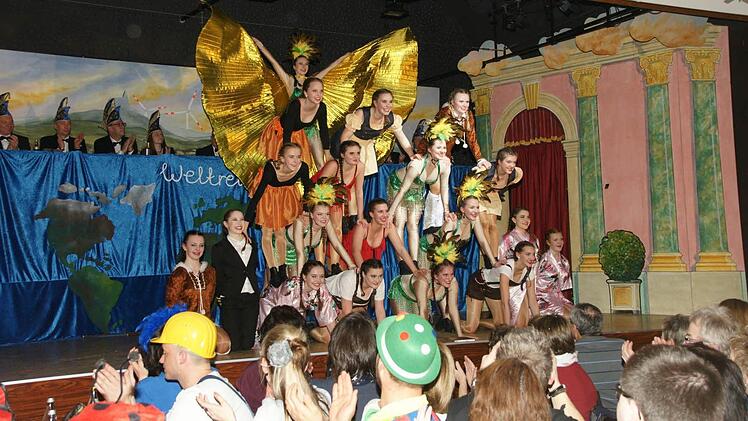 Die Jugendgarde nach ihrer Reise um die Welt. Foto: Joseph Beck