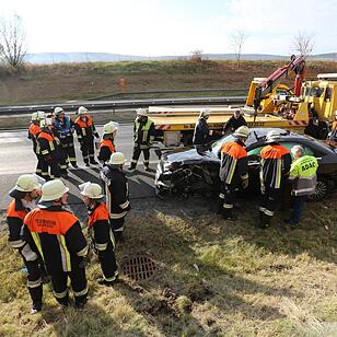Autobahn-Geisterfahrt endet mit schwerem Unfall