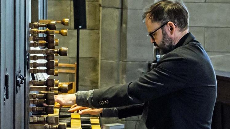 Domorganist Markus Willinger gastierte in St. Augustin.Foto: Jochen Berger