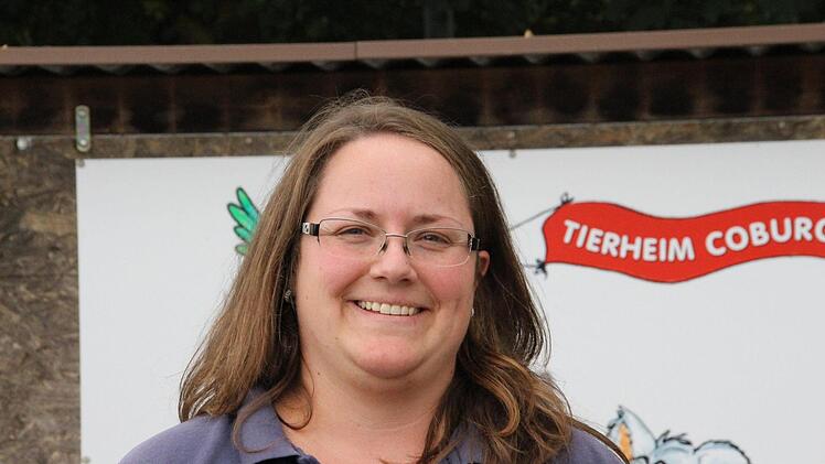 Sabine Remter arbeitet im Tierheim. Foto: Simone Bastian